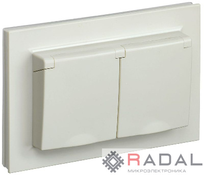 Розетка 2-м СП BRITE РСбш12-3-44-БрКр 16А в сборе IP44 с крышкой беж. IEK BR-R26-16-44-K10-F