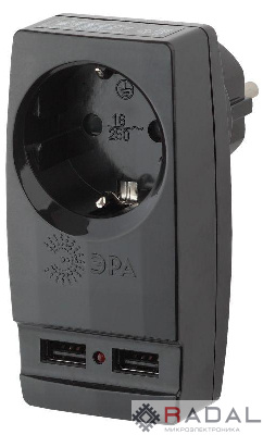 Адаптер SP-1e-USB-B "Polynom" 1-м 220В + 2хUSB 2100мА c зазeмл. черн. ЭРА Б0026333