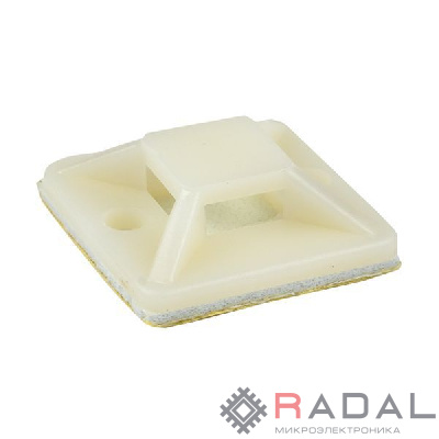 Площадка самоклеящаяся 30х30мм бел. (уп.100шт) EKF plc-30x30