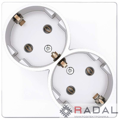 Розетка 2-м СП Simon24 16А IP20 2х2P+E Schuko без защ. шторок механизм бел. Simon 2450459-030