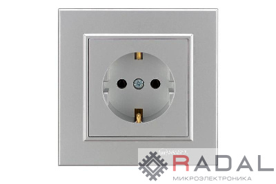 Розетка 1-м СП Karea 16А IP20 с/з сереб. Makel 56065028